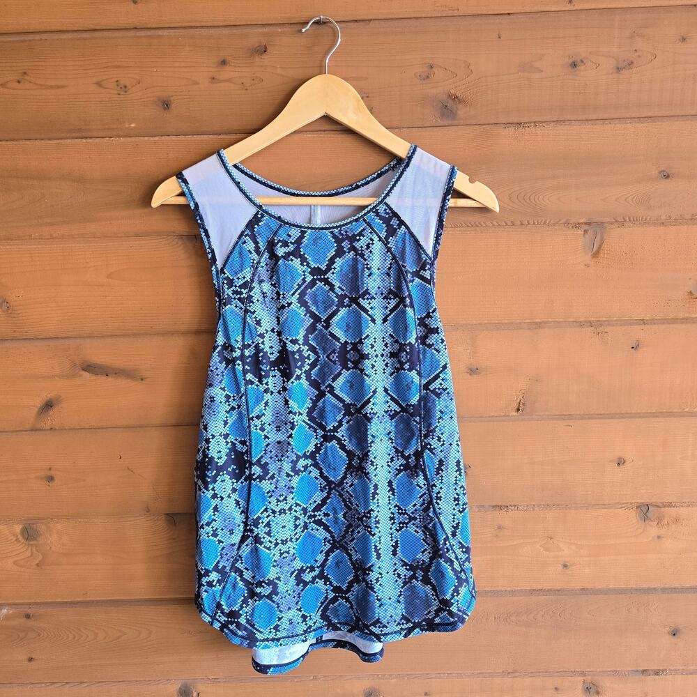 Lululemon Sculpt Tank Ziggy Blue Python Snakeskin Top 8 Mesh Shirt Workout Gym